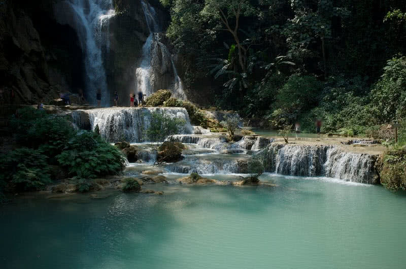 kuang si waterfalls